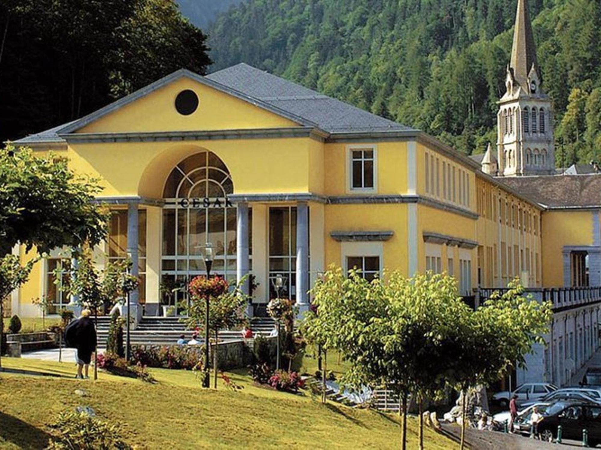 Cauterets: Apt 2 Chambres, Balcon, Wifi - Fr-1-401-26 Eksteriør bilde